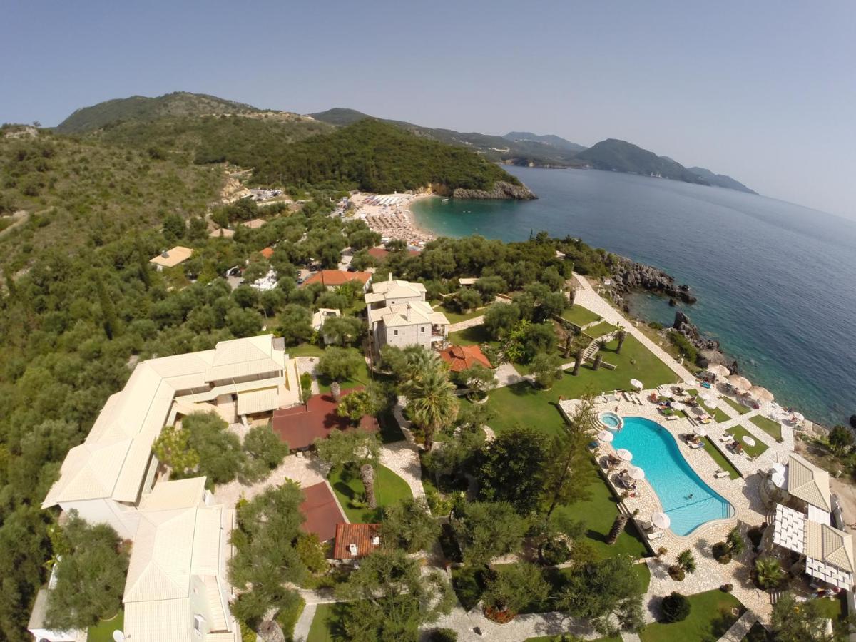 Hotel Mikros Paradisos Sívota Exterior foto